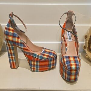 New Steve Madden Women's Colorful Plaid Platform Heels